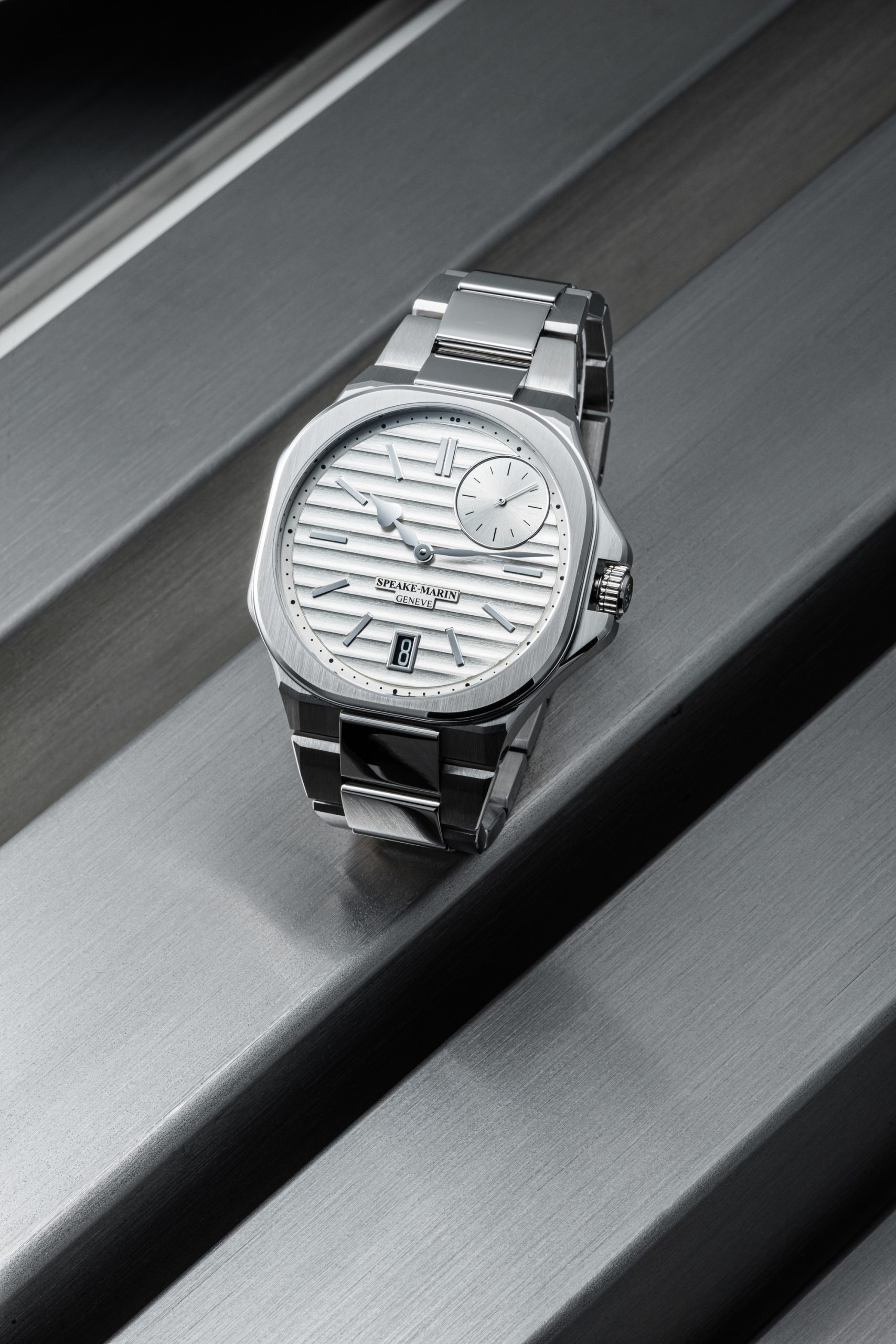 Speake-Marin Ripples Infinity Date