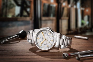 Cuervo y Sobrinos Churchill 1895 GMT