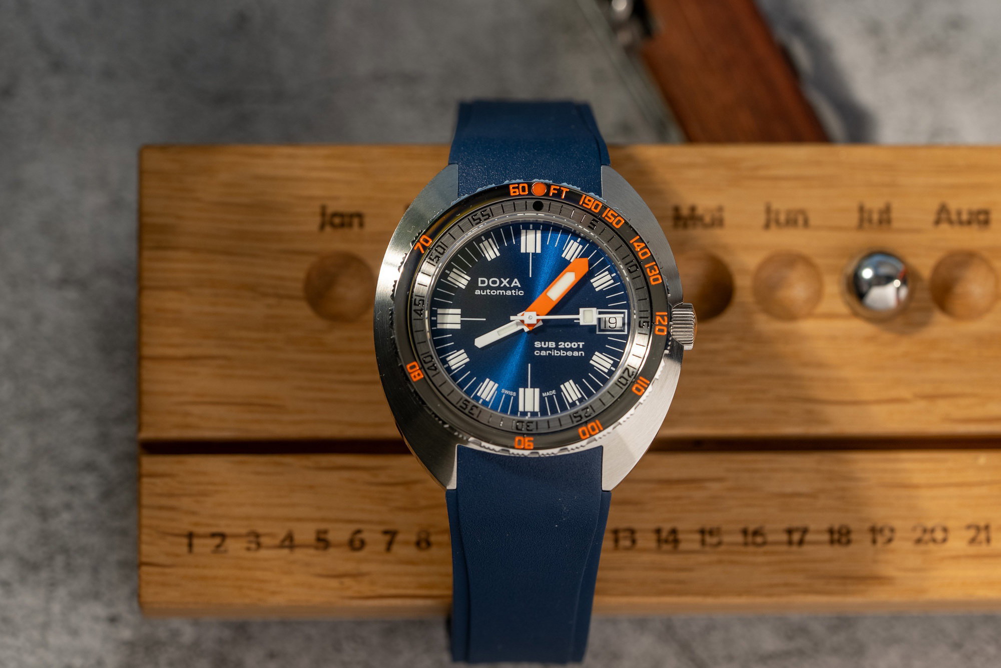 Doxa SUB 200T Caribbean Sunray
