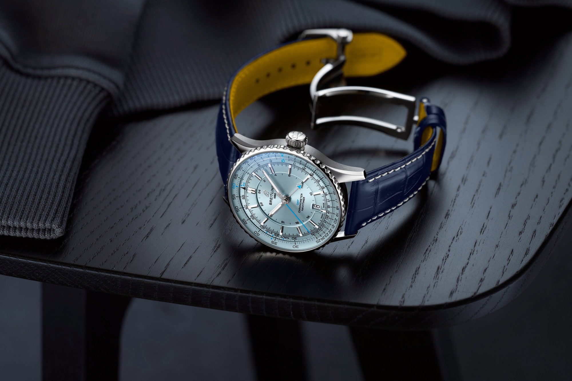 Breitling Navitimer Automatic GMT 41