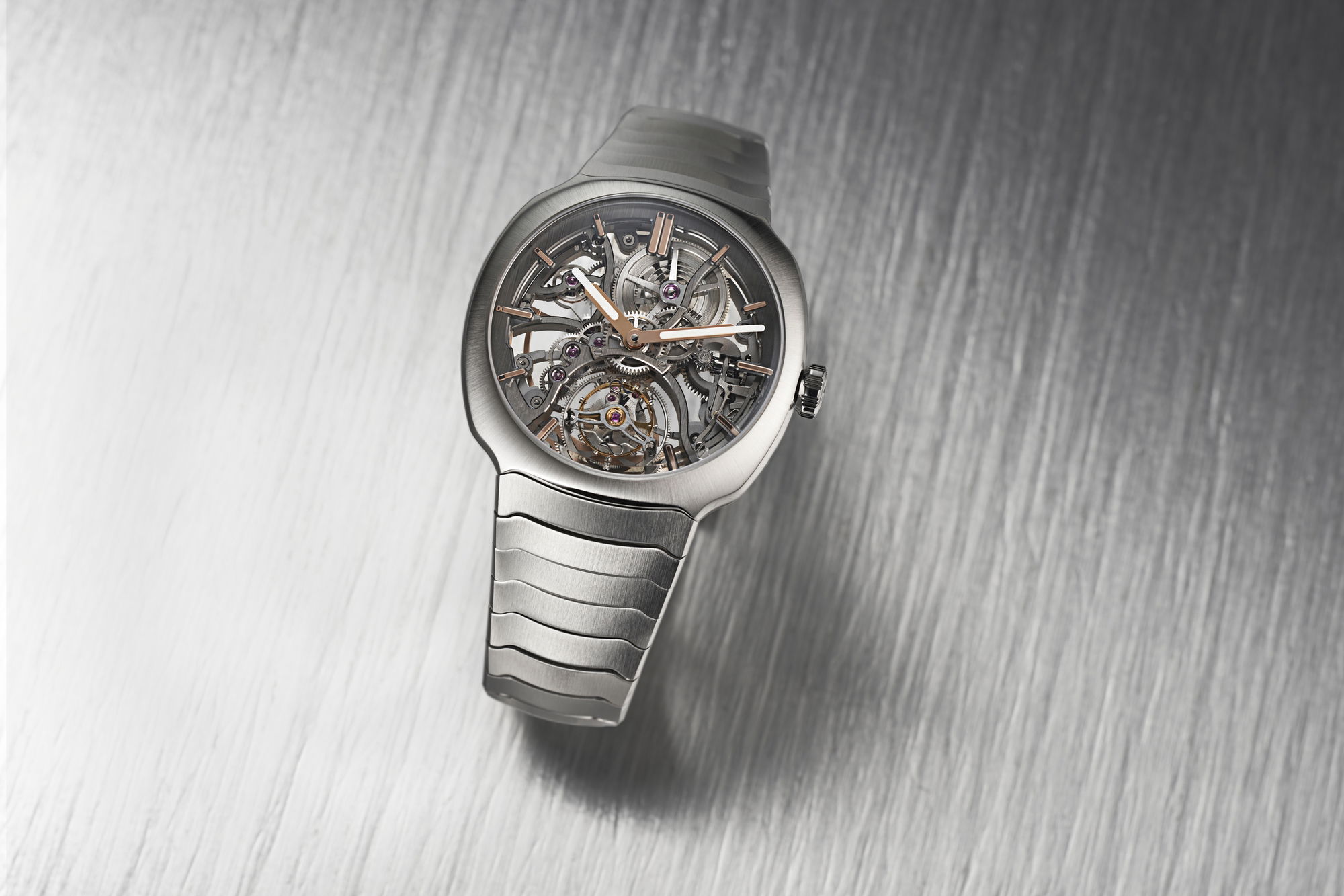 H. Moser &amp; Cie Streamliner Tourbillon Skeleton Double Hairspring