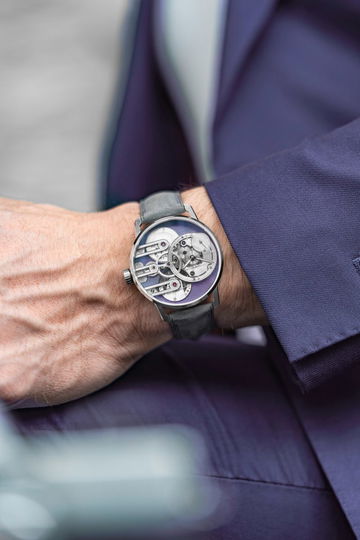 Armin Strom Gravity Equal Force Ultimate Sapphire Purple