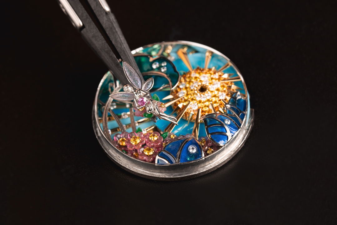 Van Cleef & Arpels Lady Arpels Jour Enchanté Watch