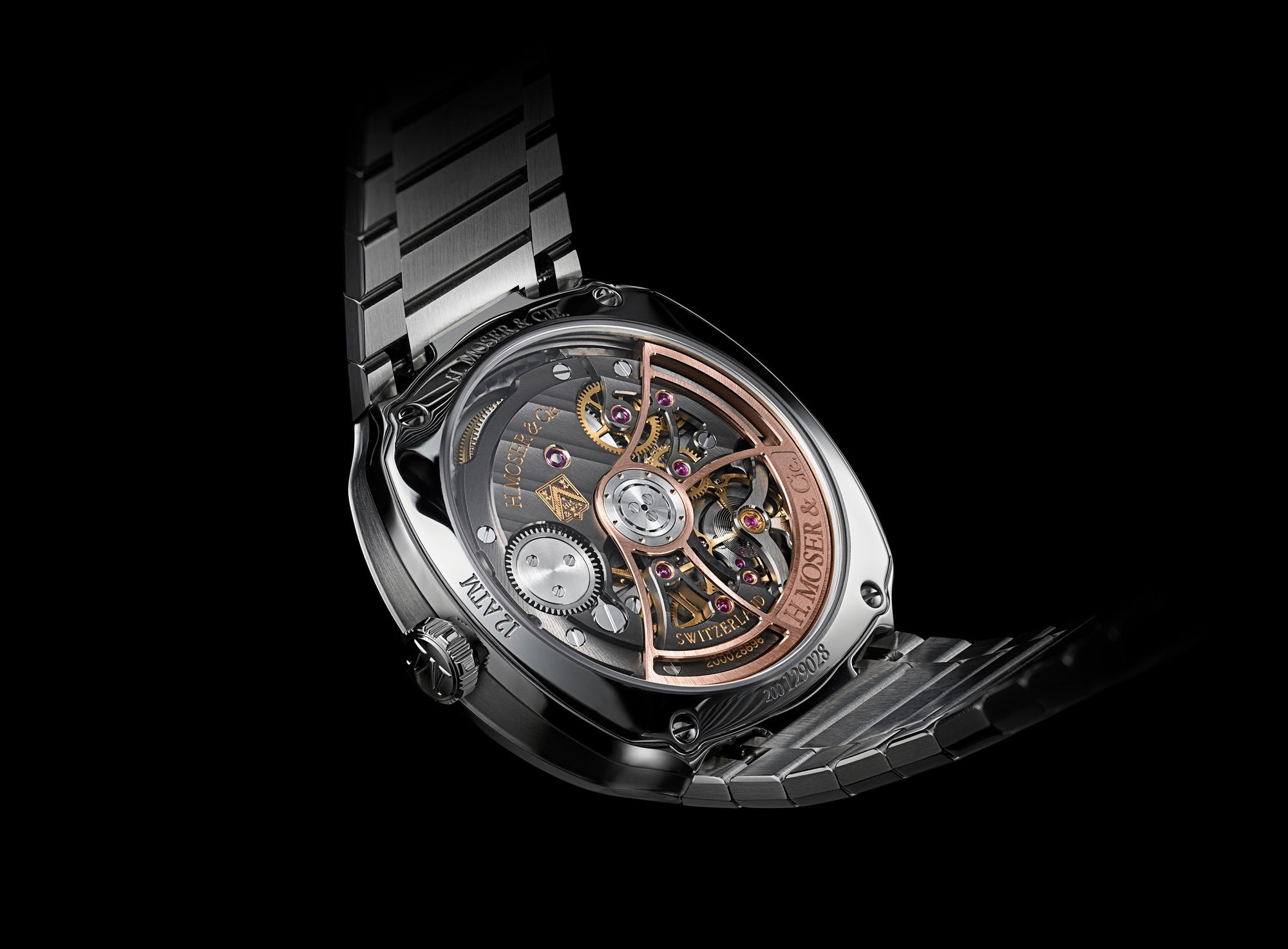 H. Moser & Cie Streamliner Centre Seconds Matrix Green