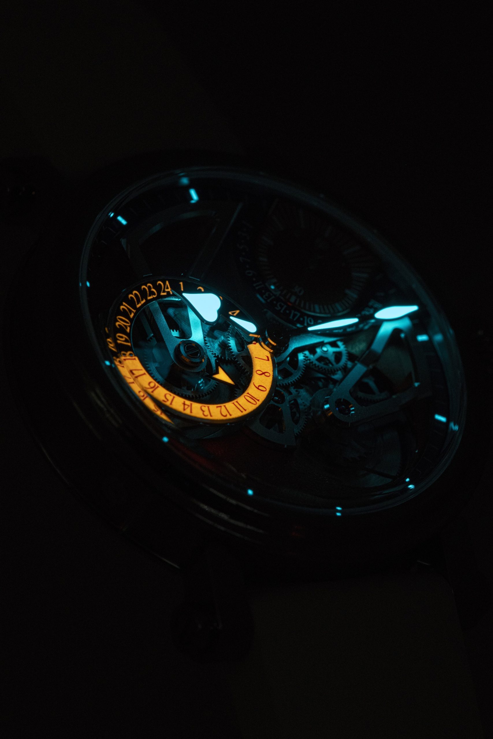 Openworked Dual Time Terracotta - Image 3