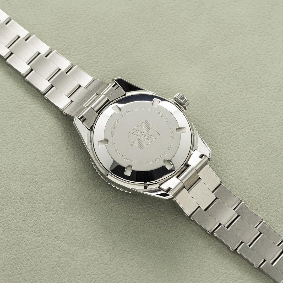 Divers Sixty-Five Date - Image 2