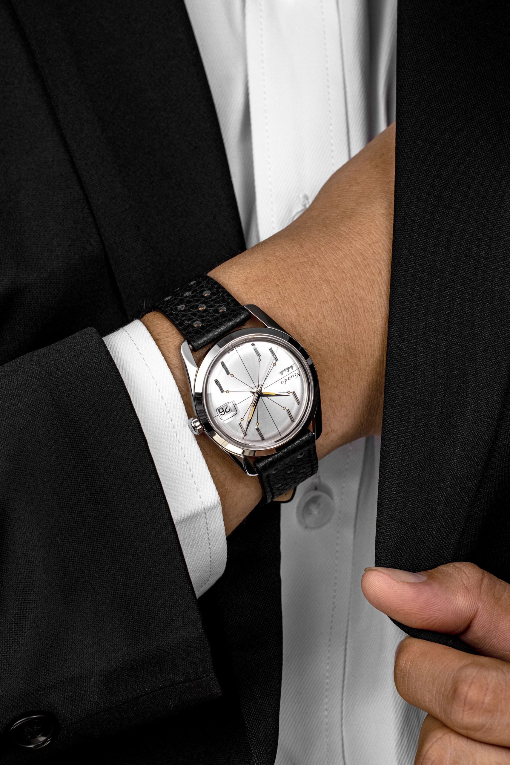 Nivada Grenchen Antarctic Spider 35 Silver