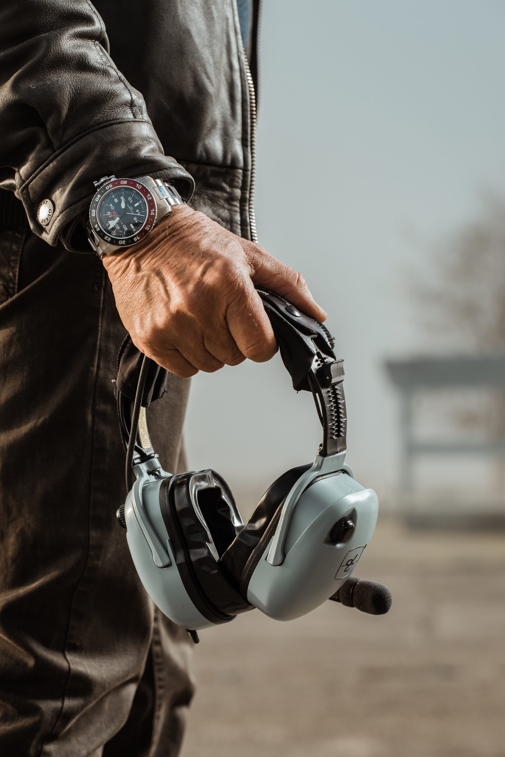 Engineer Hydrocarbon AeroGMT II 42 - Image 4