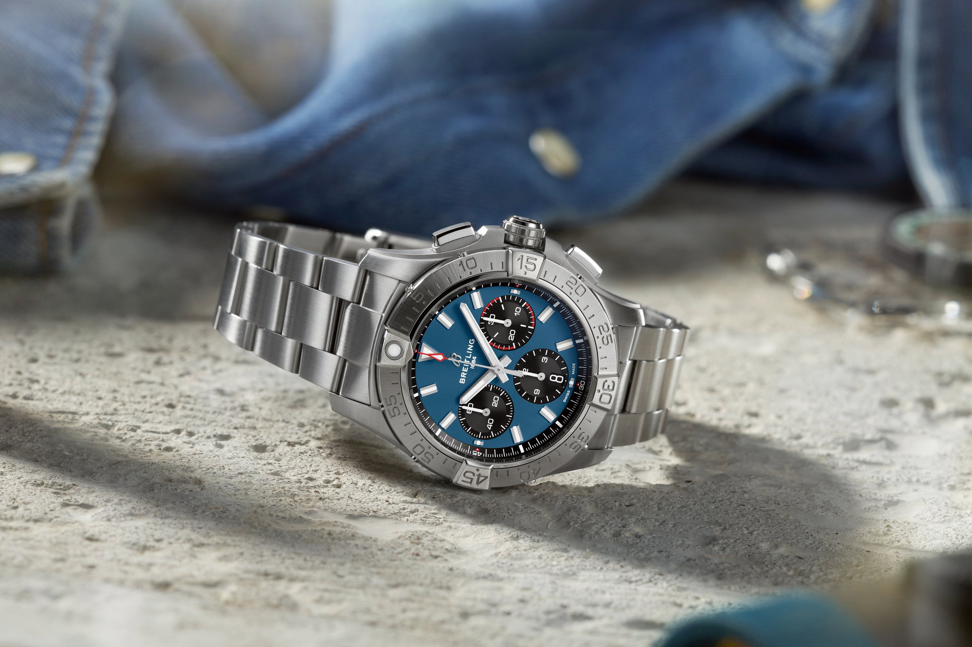 Avenger B01 Chronograph 42 - Image 2
