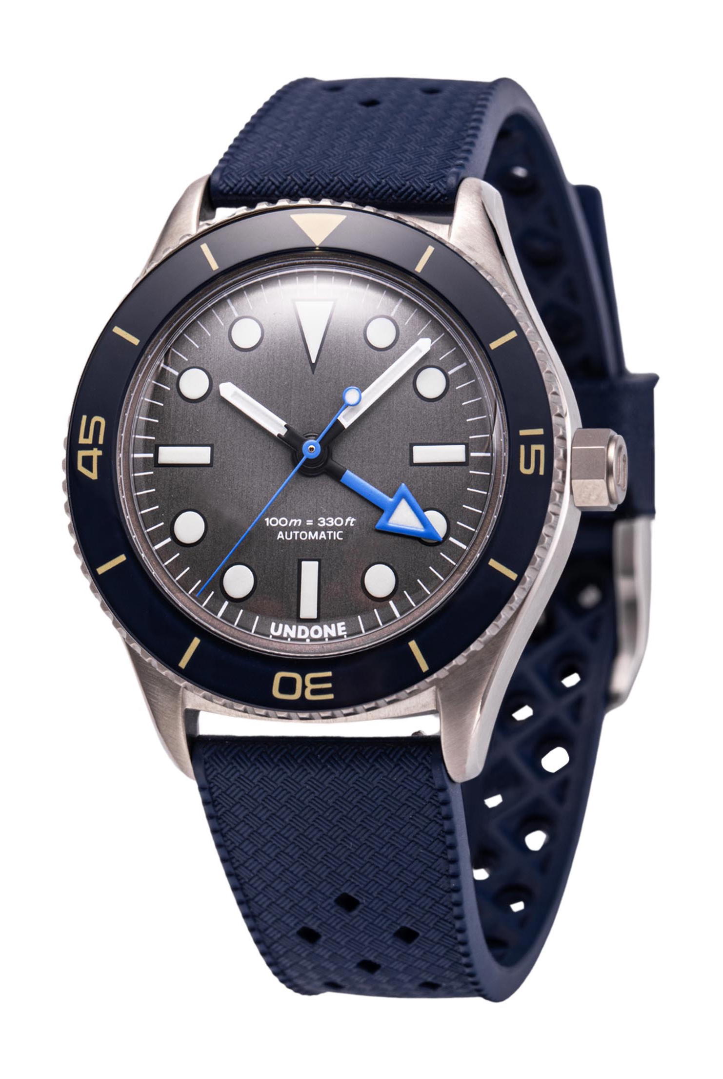 Undone Basecamp Explorer Blue bezel