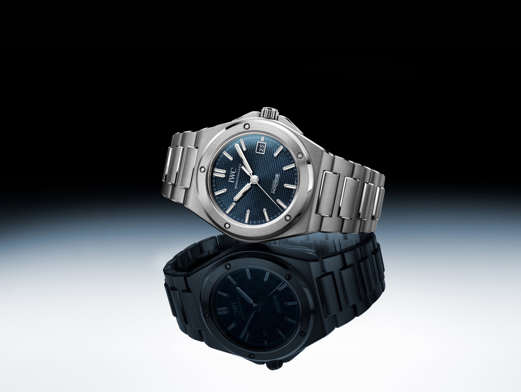 IWC Schaffhausen Ingenieur Automatic 40 Blue