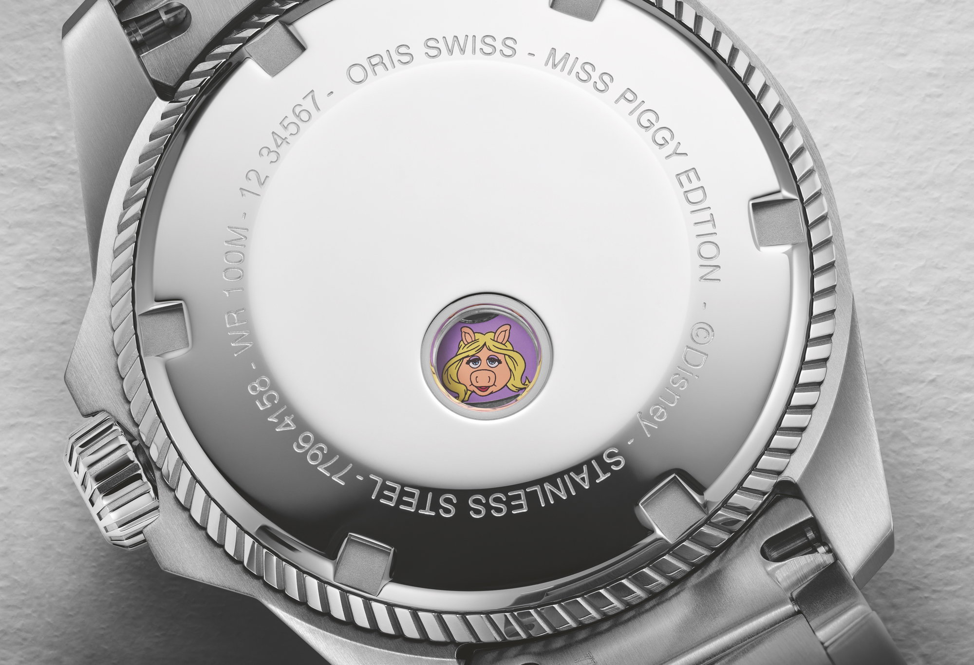 ProPilot X Miss Piggy Edition - Image 3