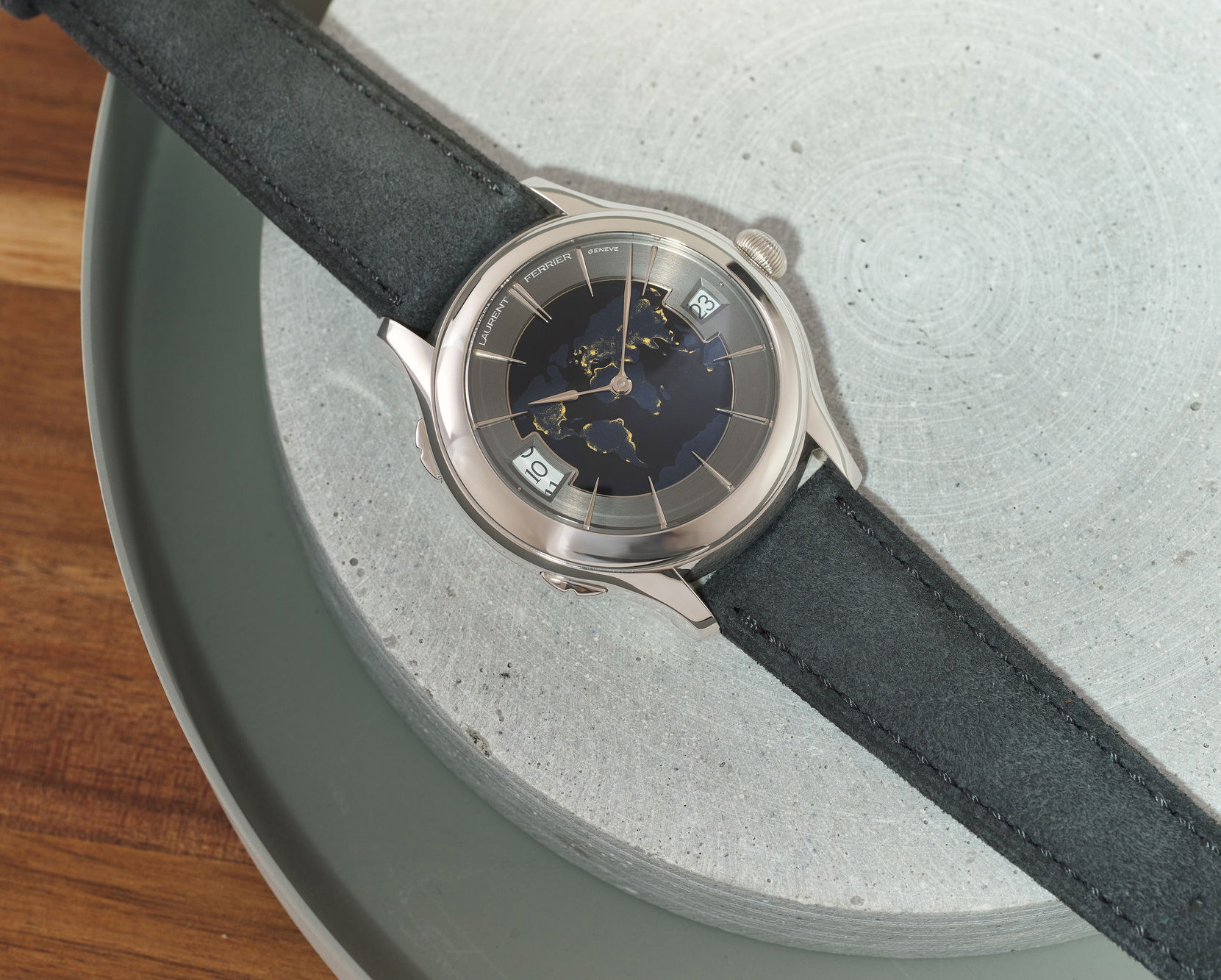 Laurent Ferrier Classic Traveller Globe Night Blue