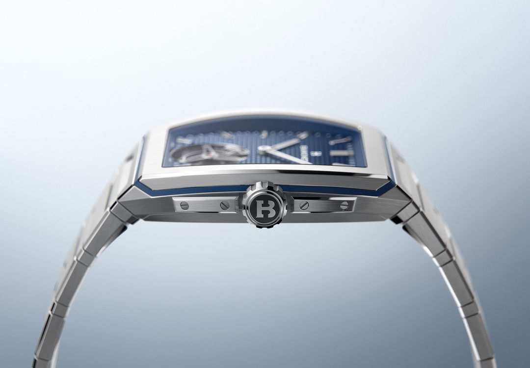 UltraFino Titanium Dial Blue