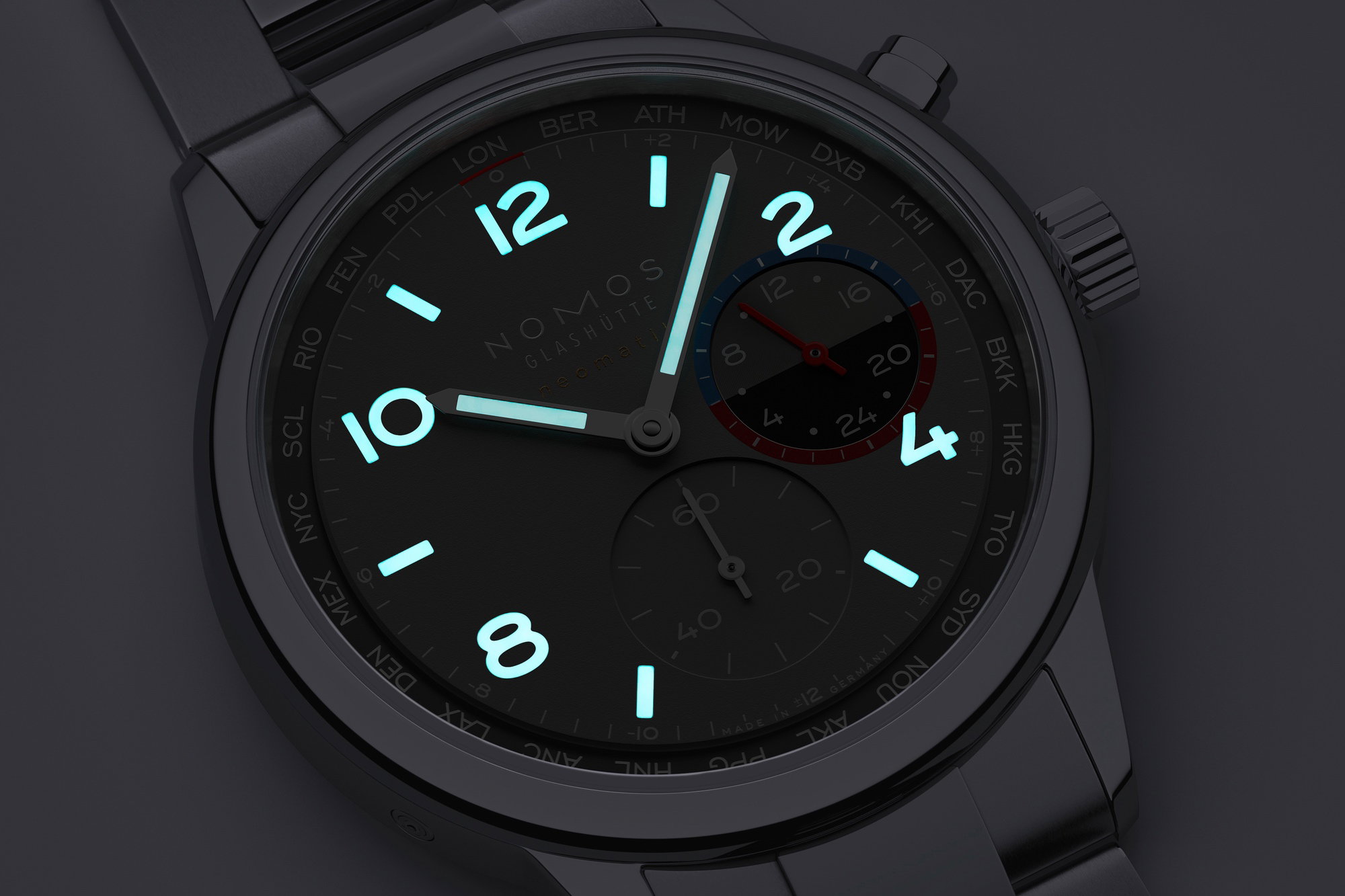 Club Sport neomatik Worldtimer Volcano - Image 7