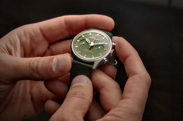 Singer Reimagined Heritage Empire Green