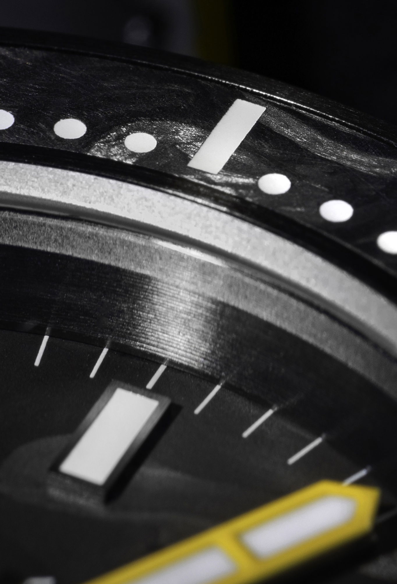 Squale T-183 Forged Carbon Yellow