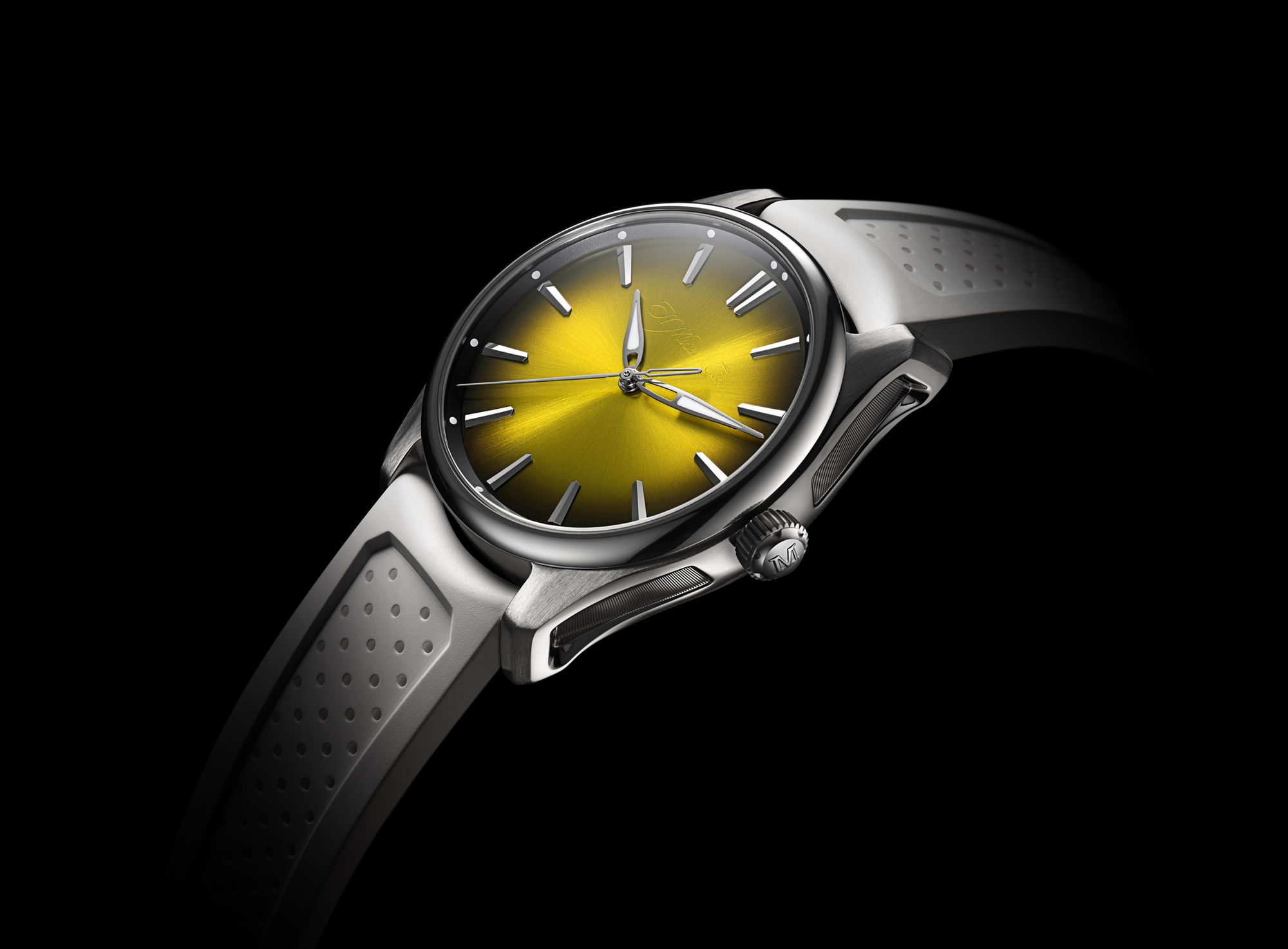 H. Moser &amp; Cie Pioneer Centre Seconds Sunny Side Up 40