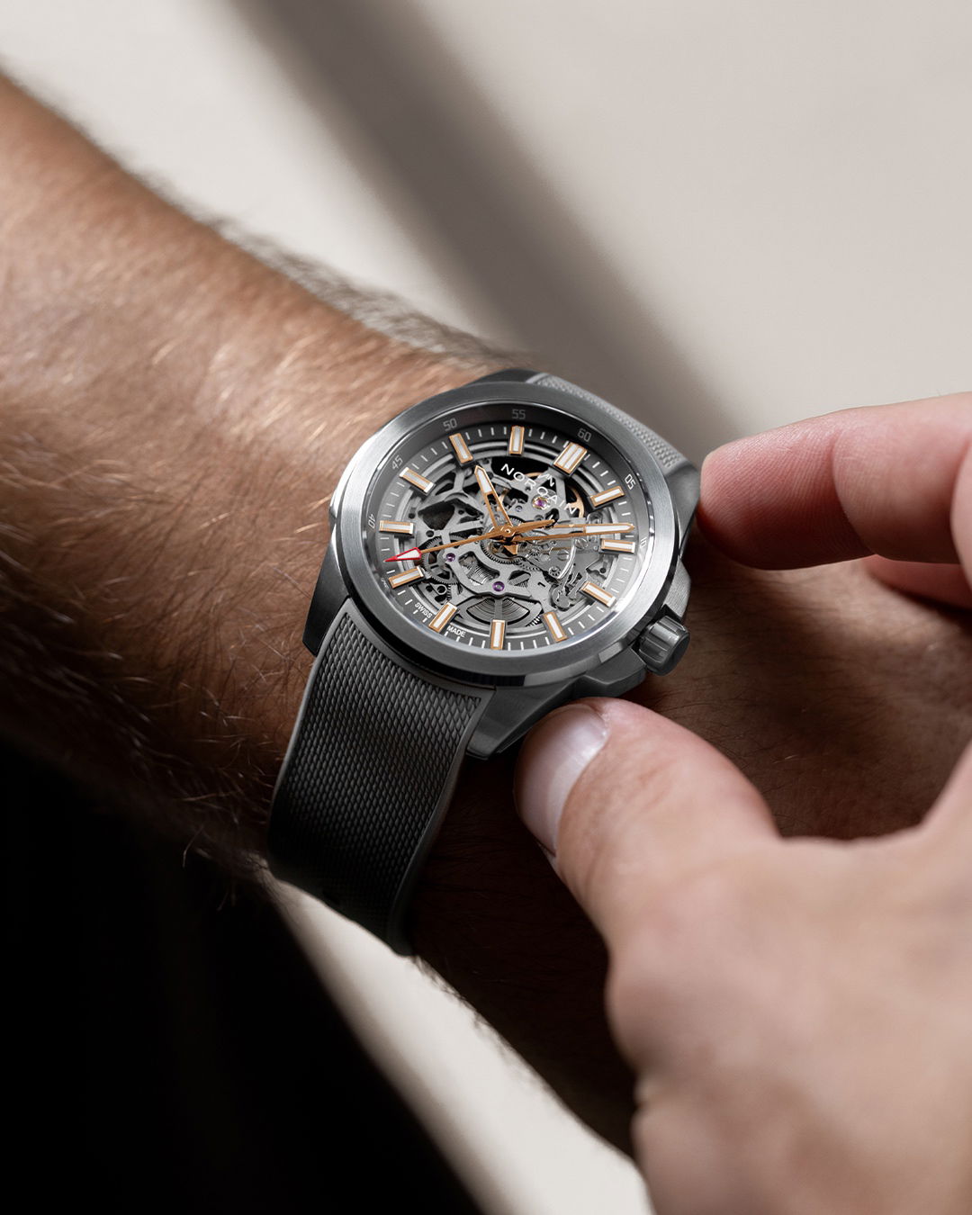 NORQAIN Independence Skeleton 42