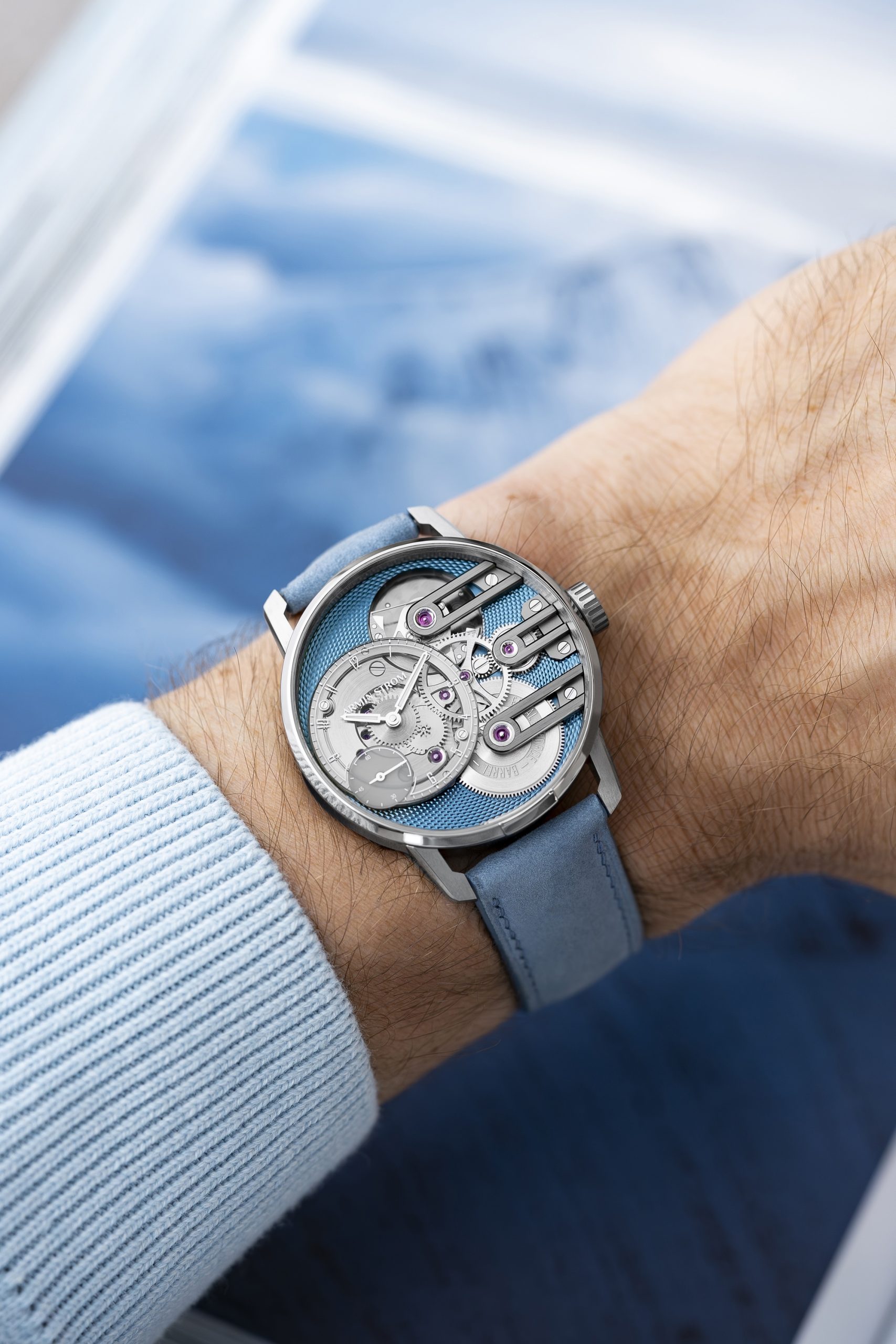 Armin Strom Gravity Equal Force Ultimate Sapphire Blue – The
