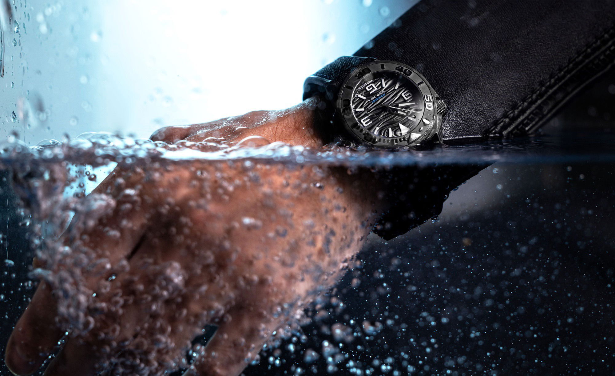 Undone Aqua Carbon Maggy