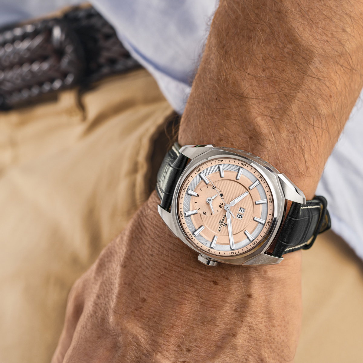 Perrelet LAB Peripheral 3 Hands & Date Salmon