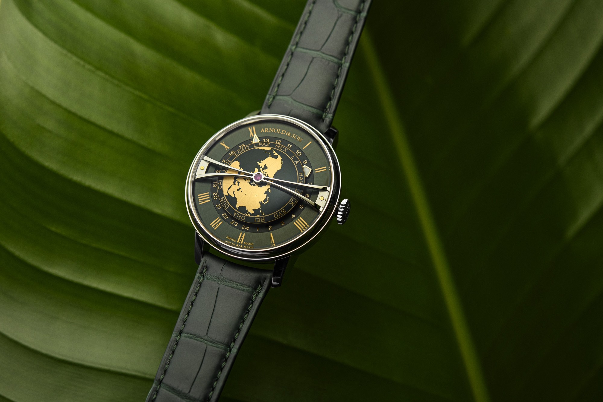 Arnold & Son Globetrotter 42 Steel Greenwich Green
