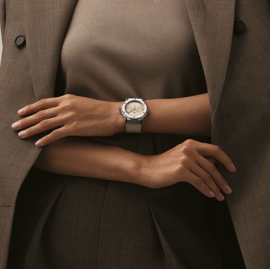 Hublot Classic Fusion Titanium Essential Taupe