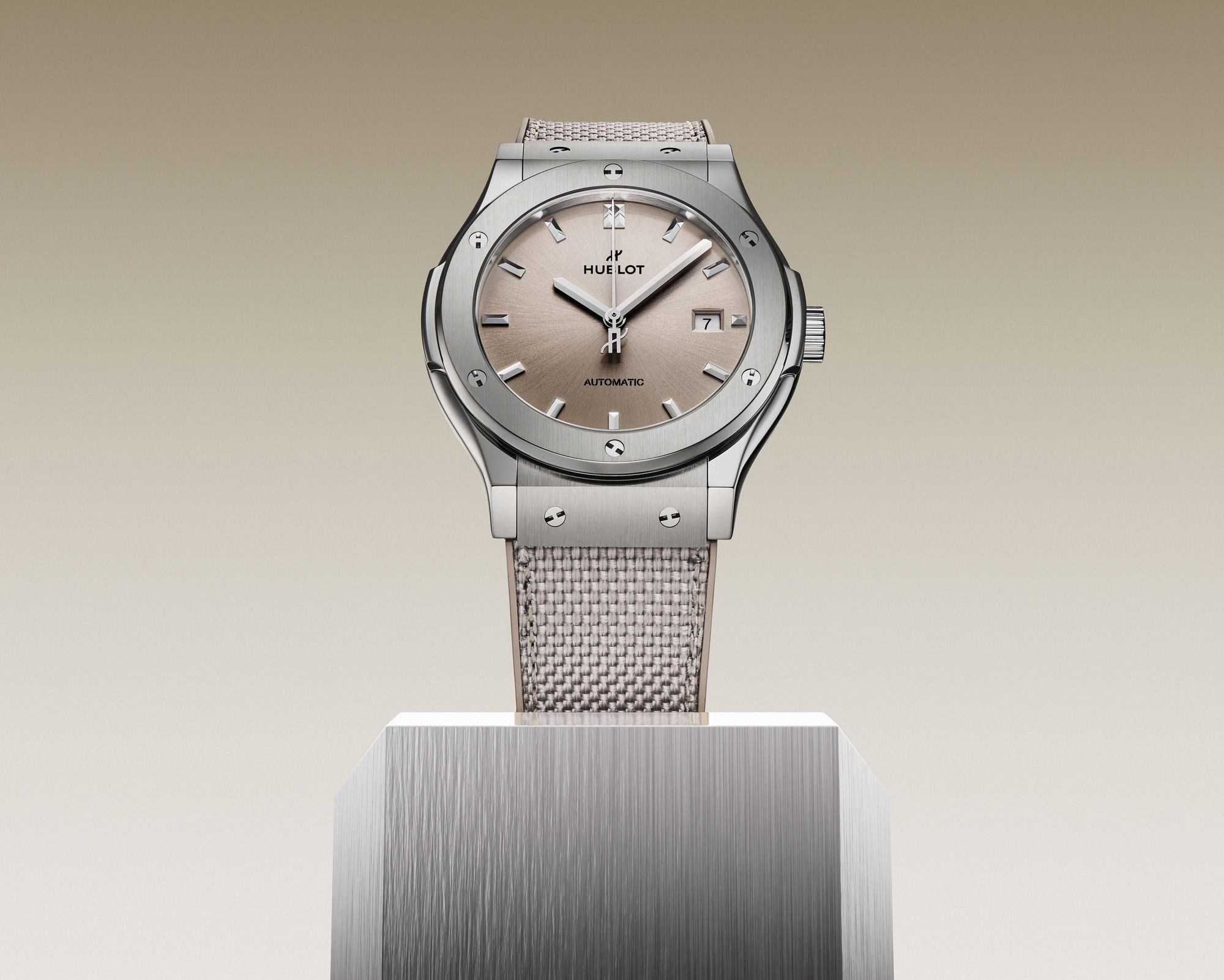 Hublot Classic Fusion Titanium Essential Taupe