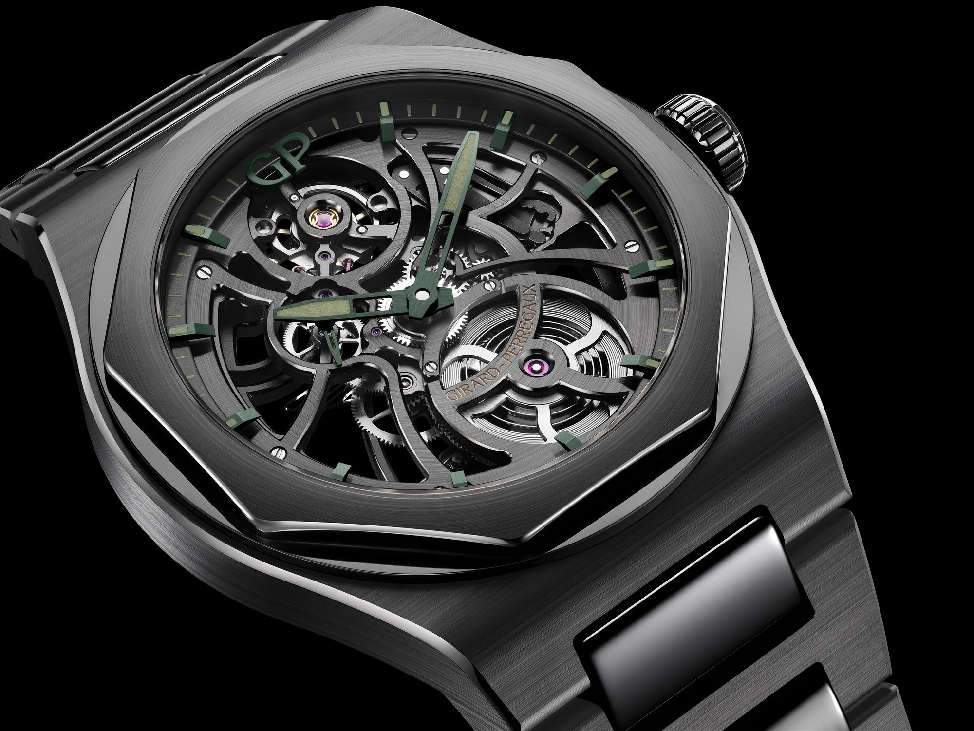Girard-Perregaux Laureato Skeleton Aston Martin