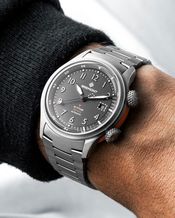 Bremont Altitude MB Meteor Orange Barrel