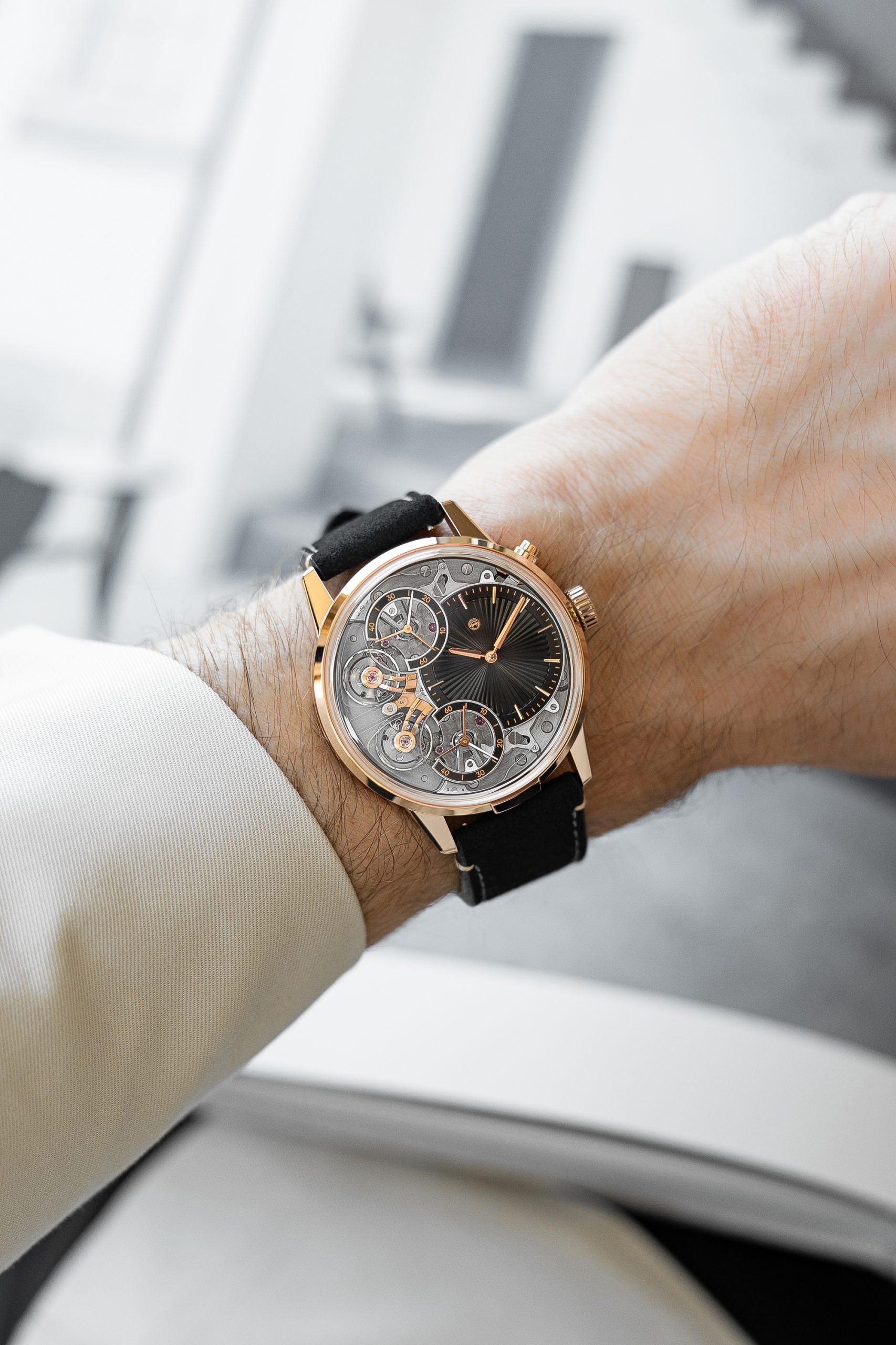 Armin Strom Mirrored Force Resonance Rose Gold