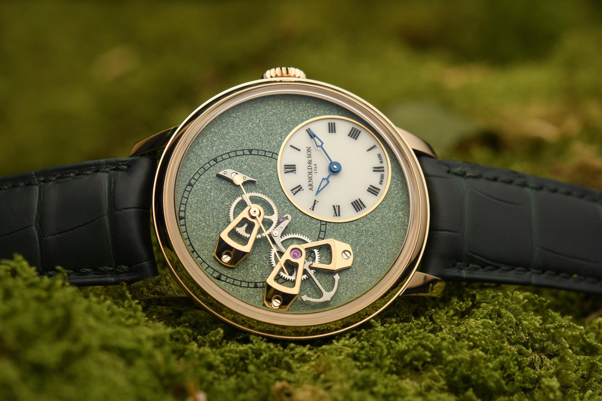 Arnold & Son DSTB 42 Red Gold Mint Green