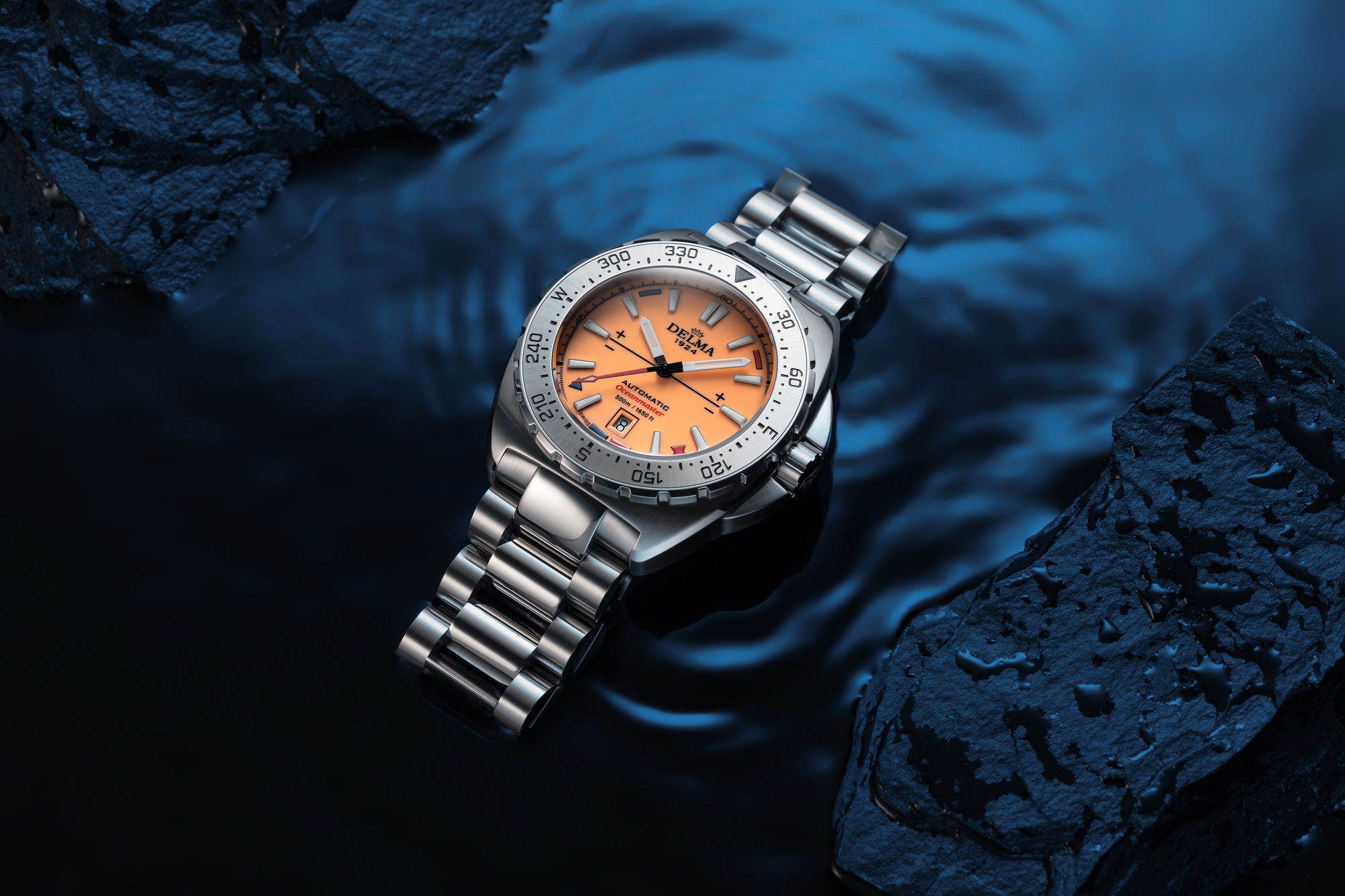 Delma Oceanmaster Lume Automatic