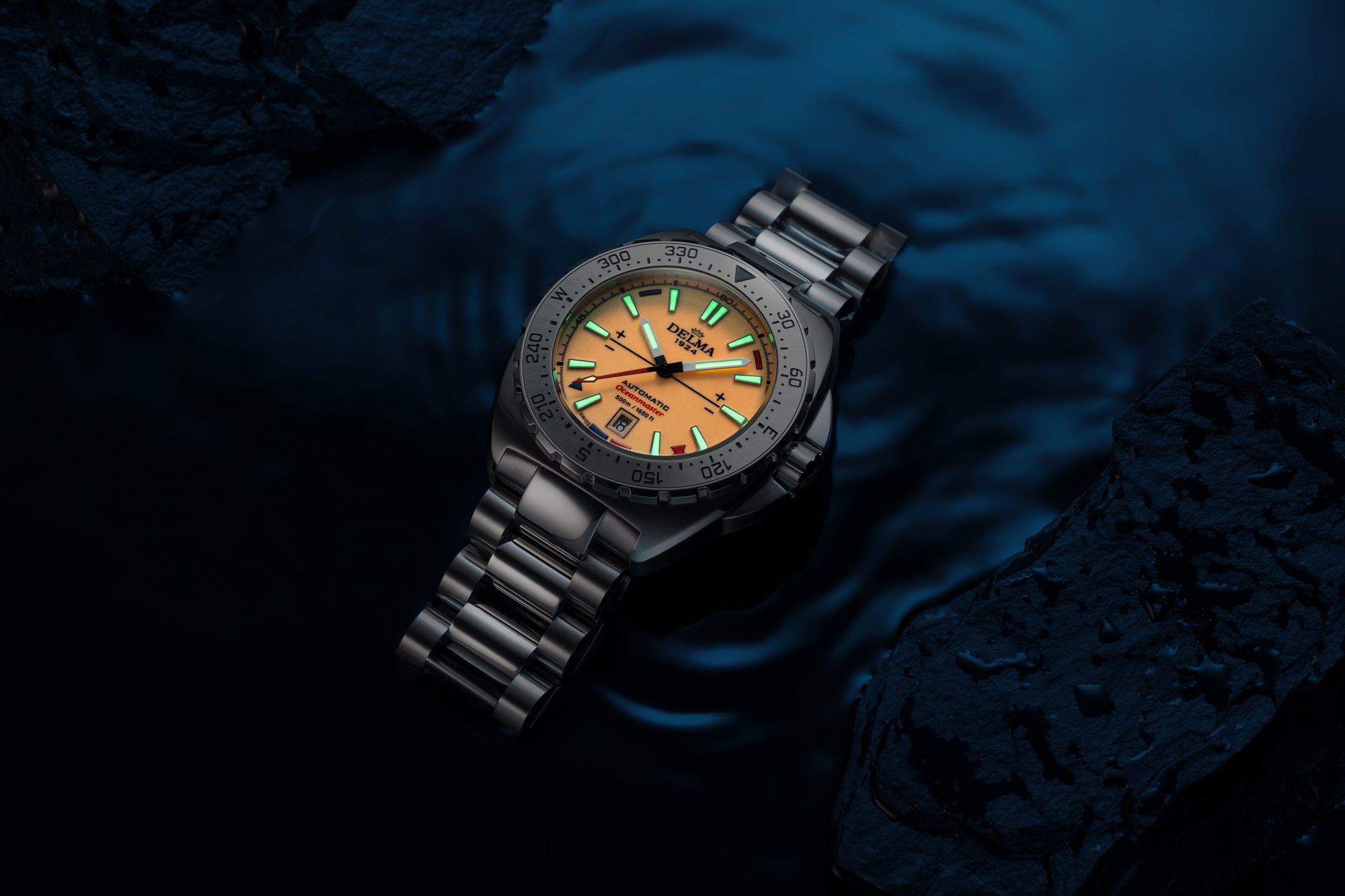 Delma Oceanmaster Lume Automatic
