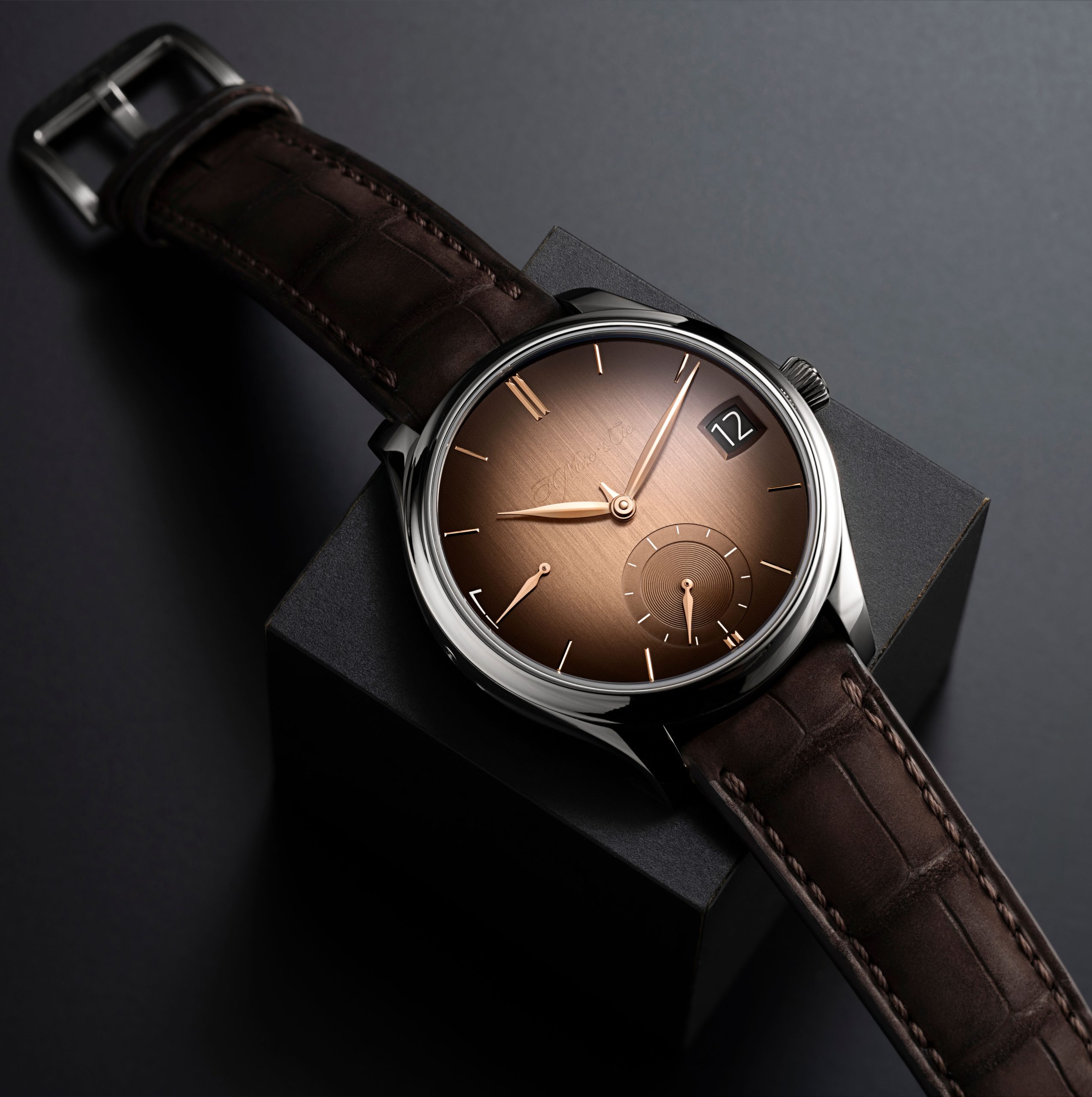 H. Moser &amp; Cie Endeavour Perpetual Calendar Smoked Salmon