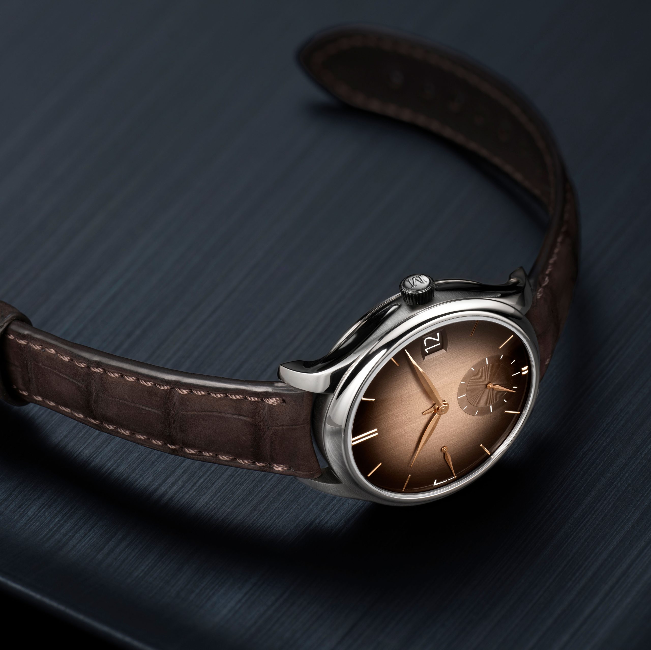 H. Moser &amp; Cie Endeavour Perpetual Calendar Smoked Salmon