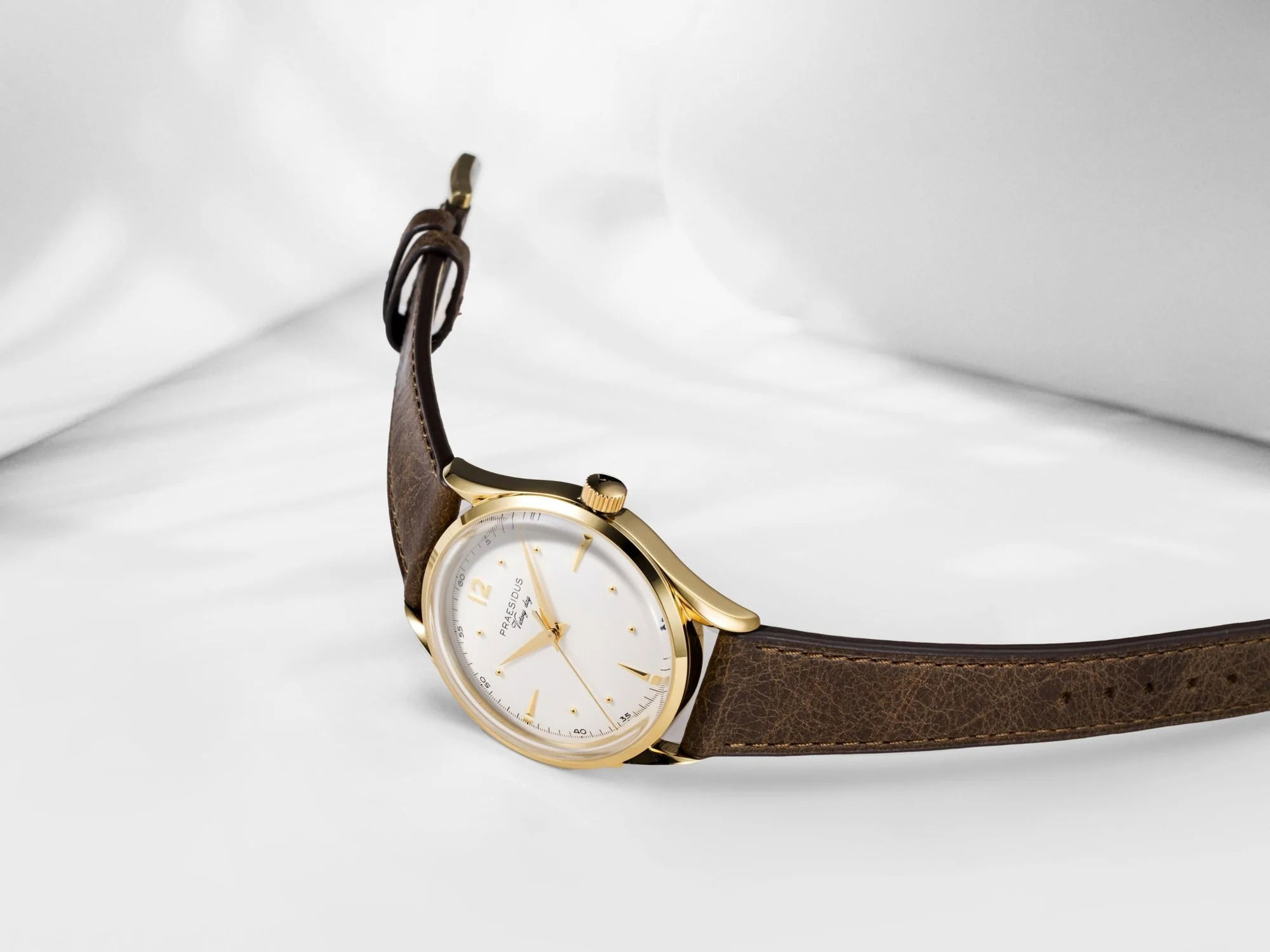 Praesidus Victory White Dove