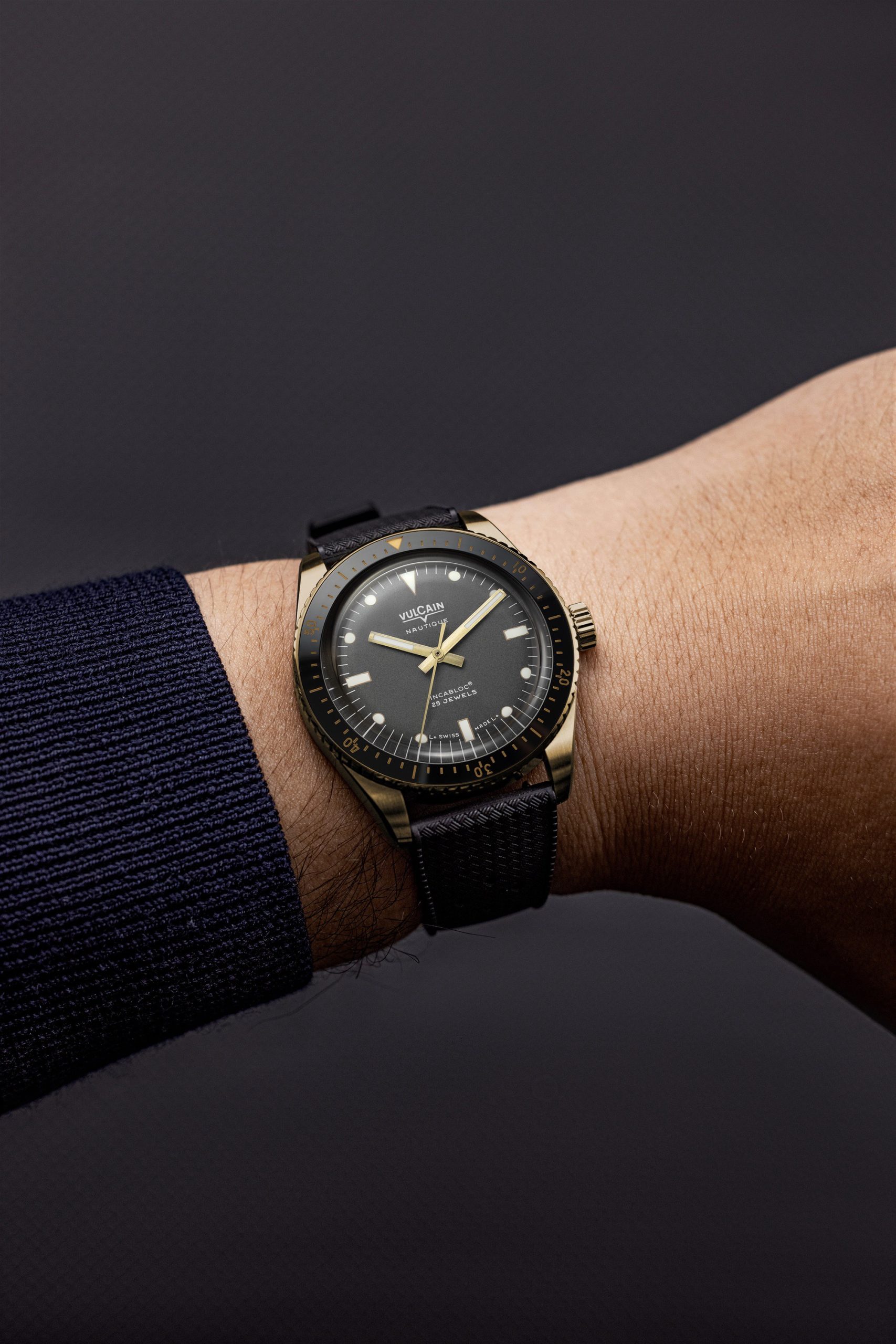 Vulcain Skindiver Bronze Gray