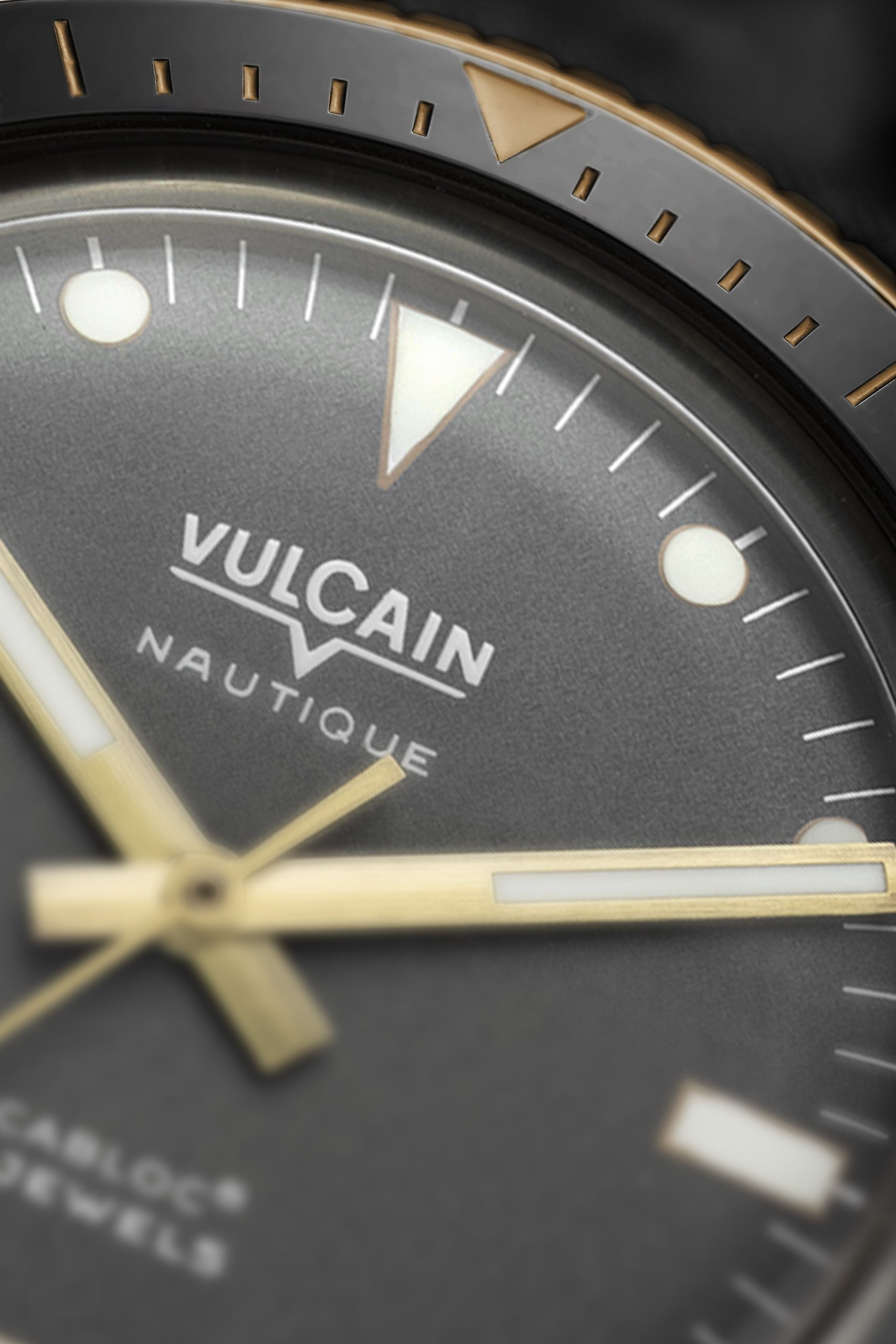 Vulcain Skindiver Bronze Gray