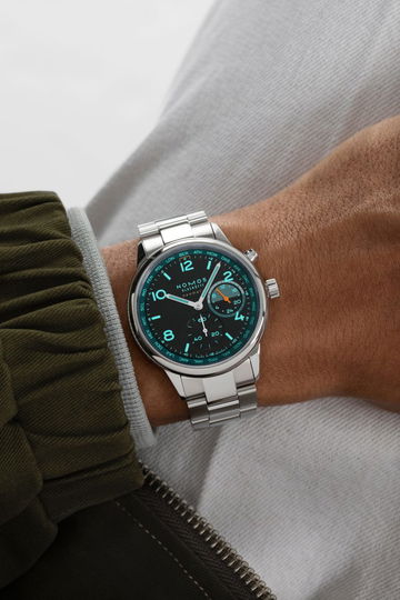 Nomos Glashütte Club Sport neomatik Worldtimer Trace