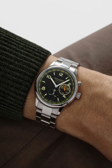 Nomos Glashütte Club Sport neomatik Worldtimer Vector