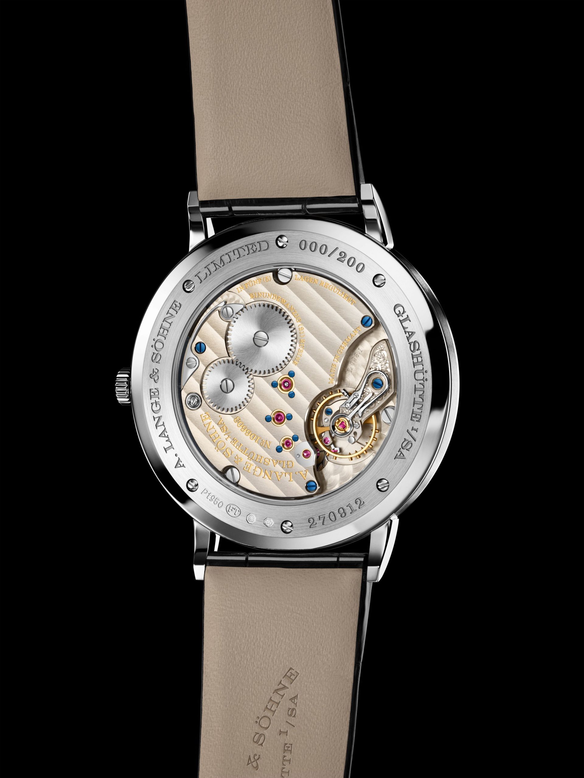 A. Lange &amp; Söhne Saxonia Thin 40