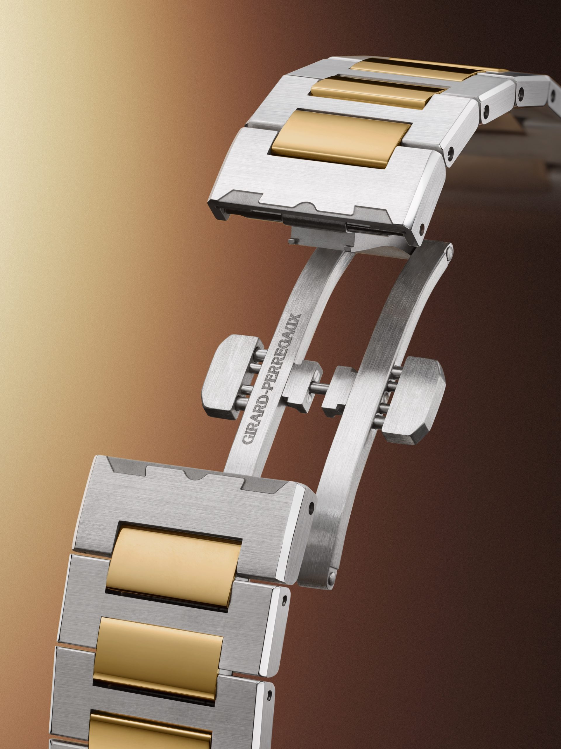 Girard-Perregaux Laureato FIFTY