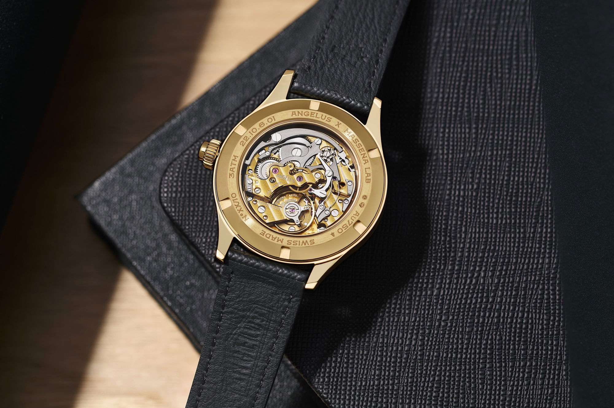 Angelus Chronographe Télémètre x Massena LAB