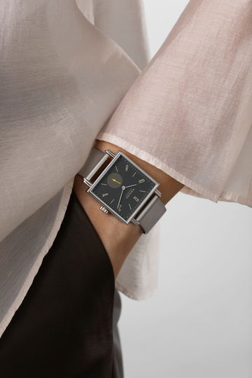 Nomos Glashütte Tetra Basalt