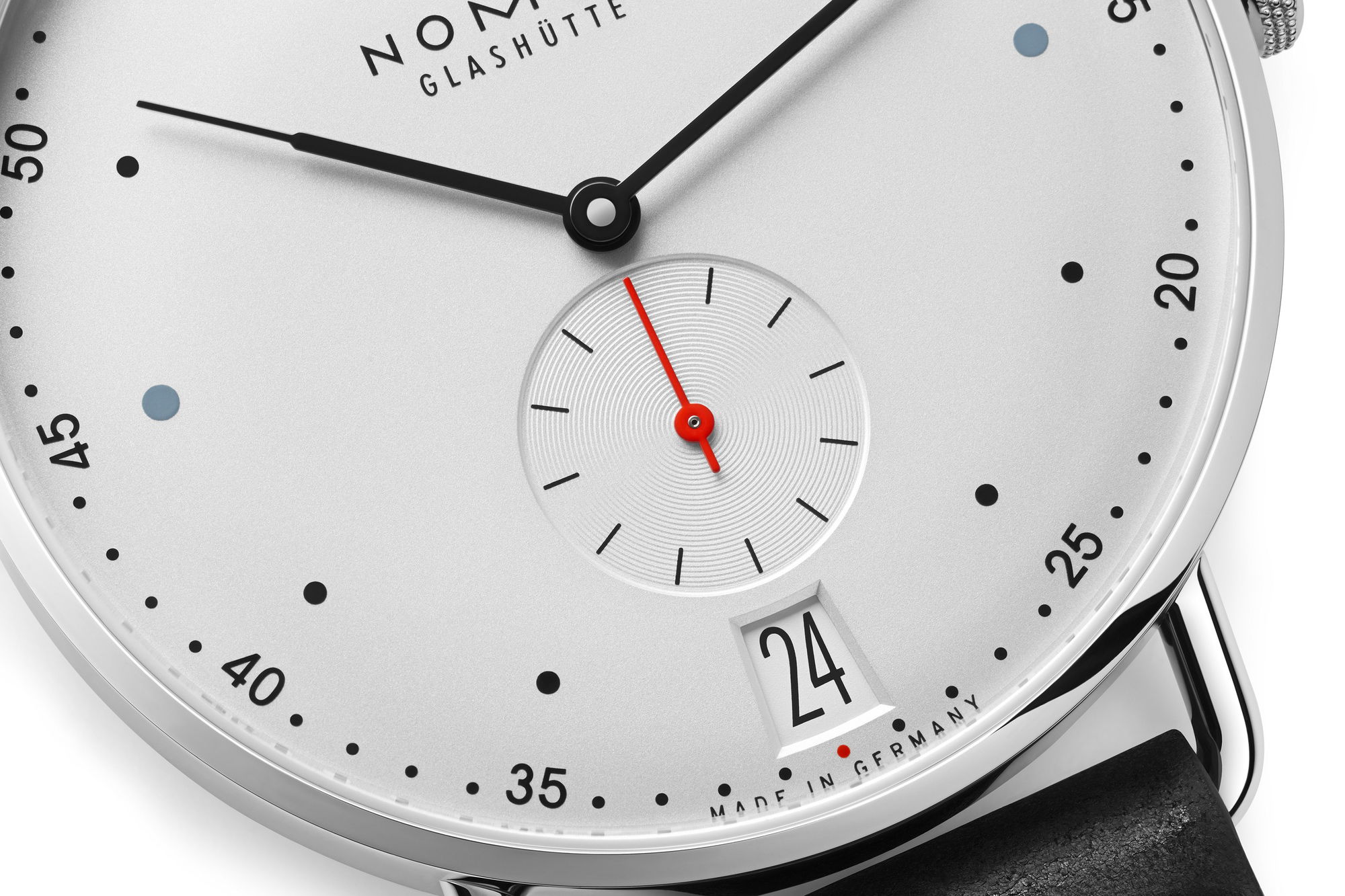 Nomos Glashütte Metro 38 date