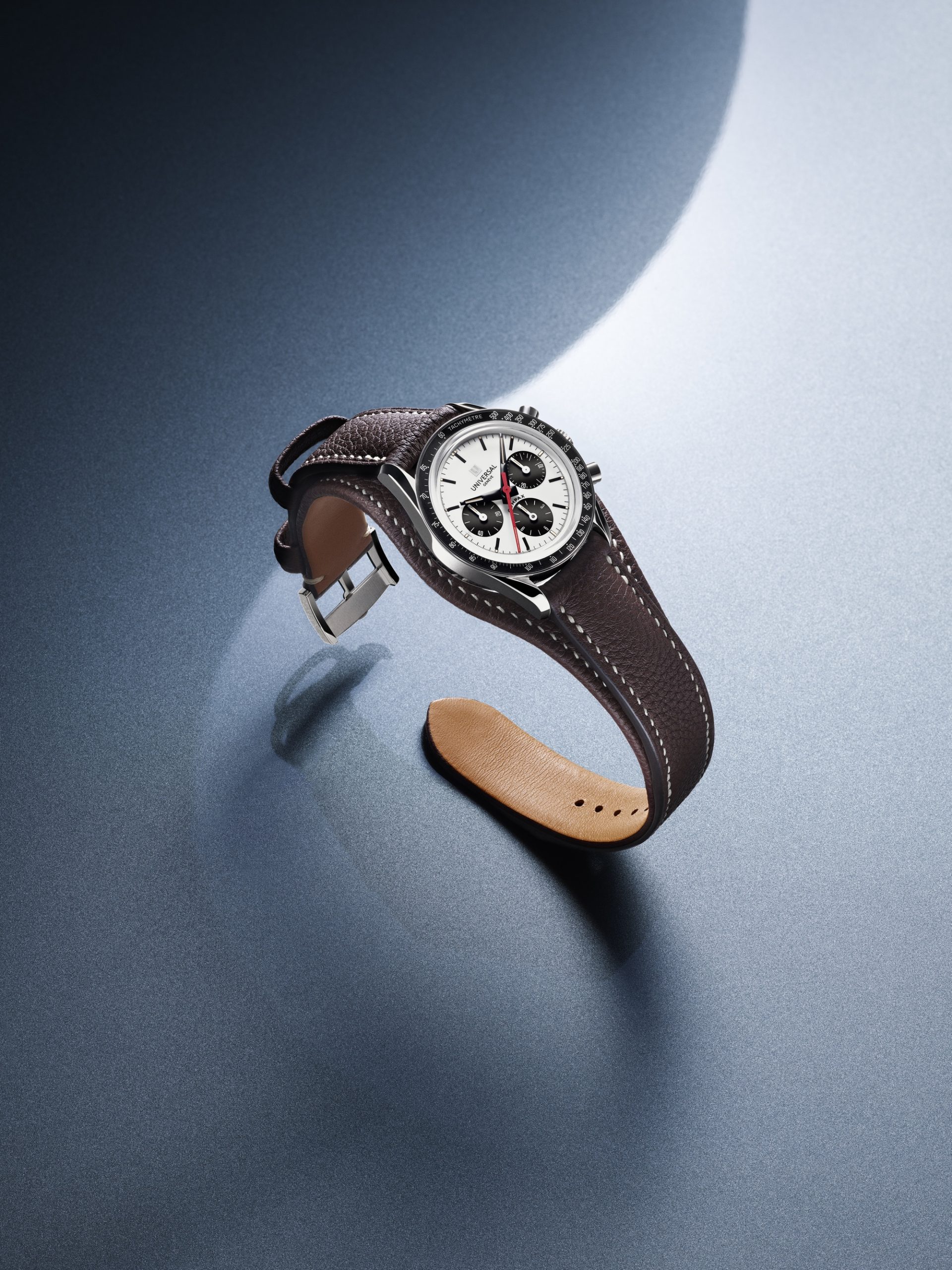 Universal Genève Tribute to Compax