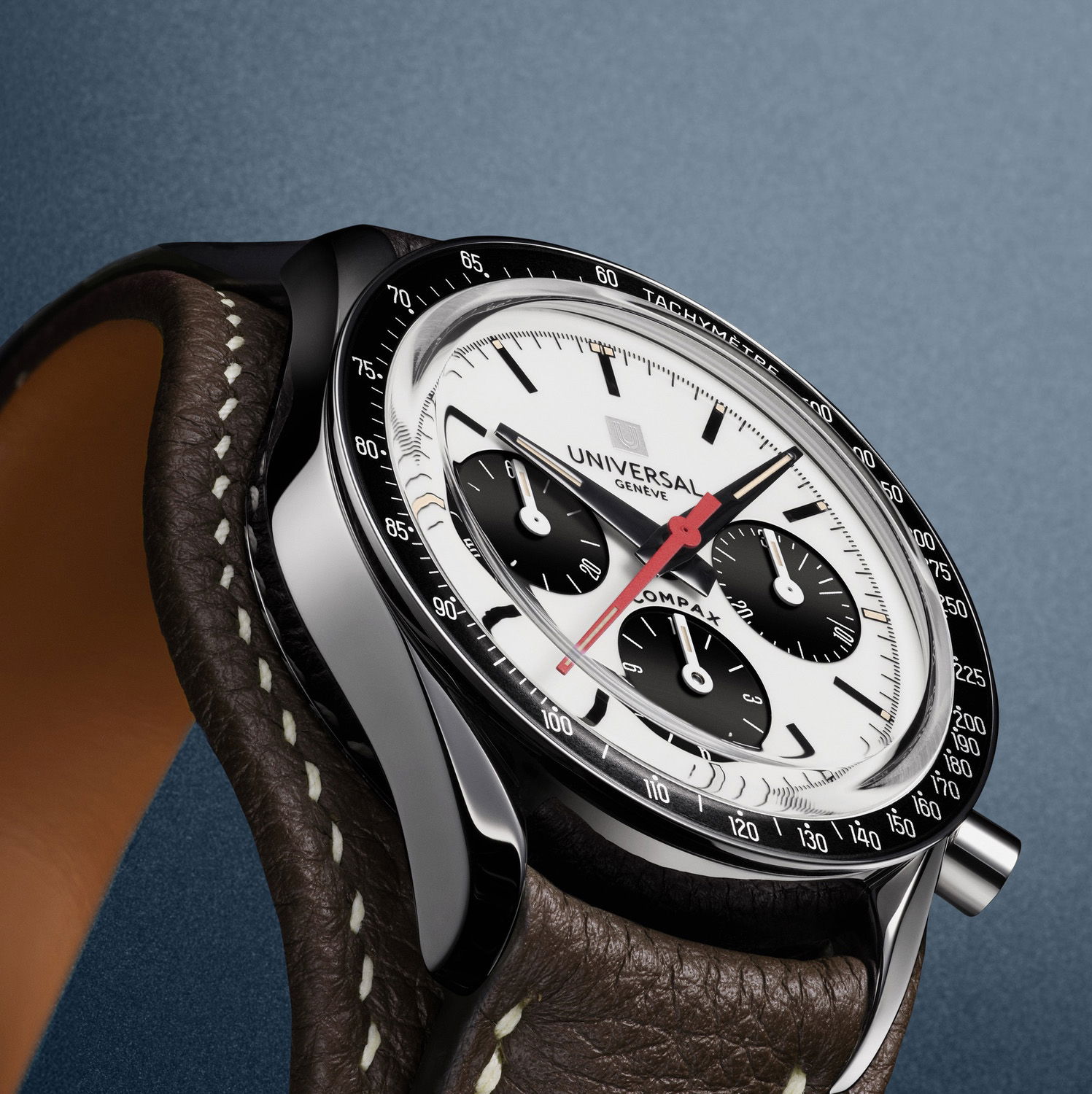 Universal Genève Tribute to Compax