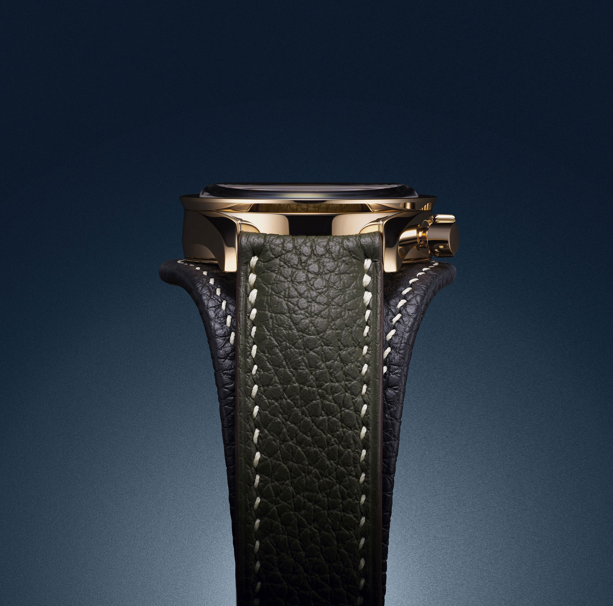 Universal Genève Tribute to Compax